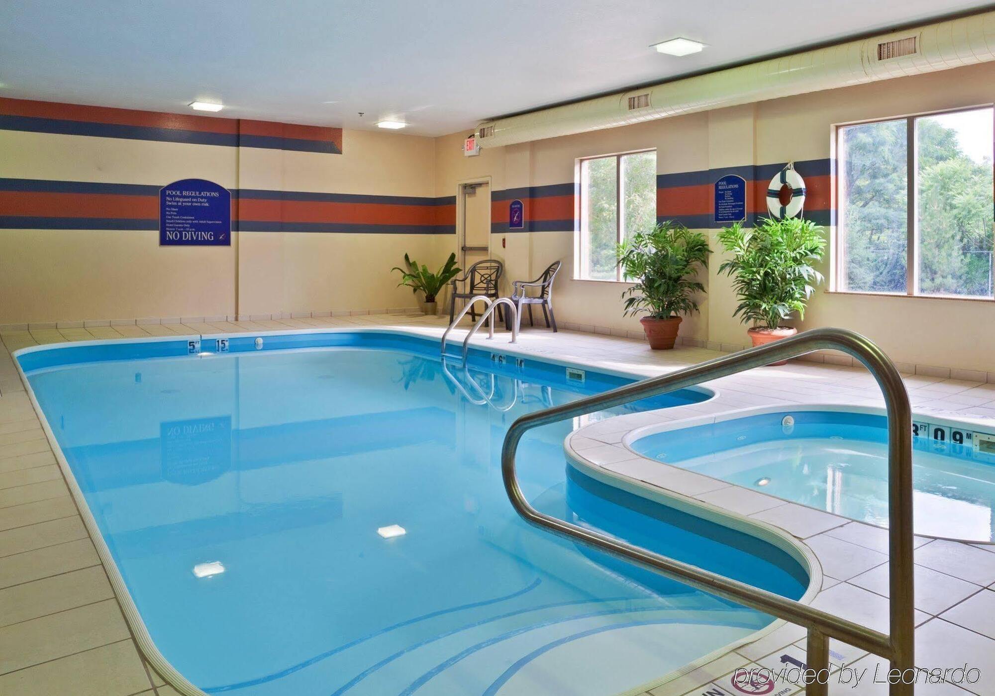 Holiday Inn Express Hotel & Suites Dayton-Centerville By Ihg Eksteriør bilde